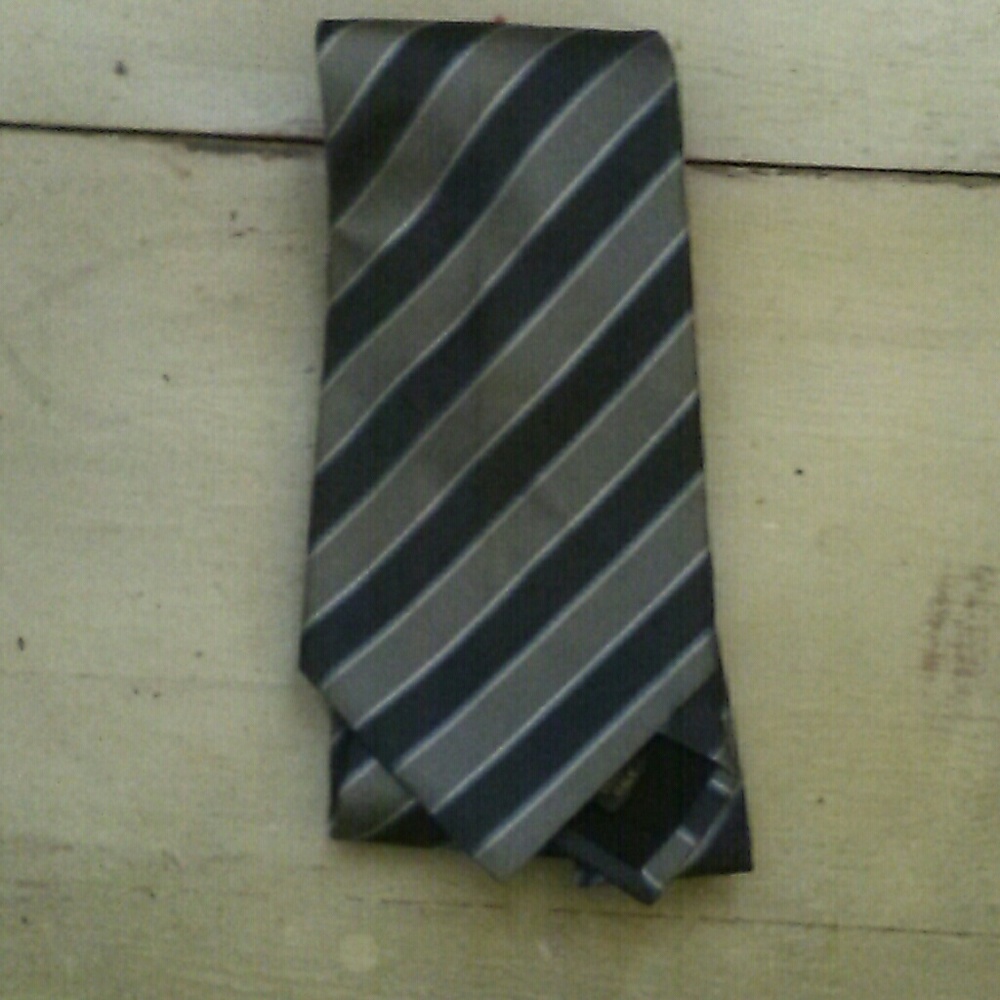 Louis Vuitton tie